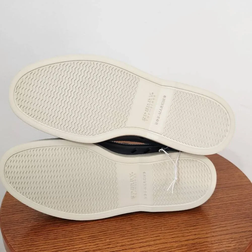 Sperry Men's Gray Float Boat Shoes with Faux Fur Lining Size 7 NWOT